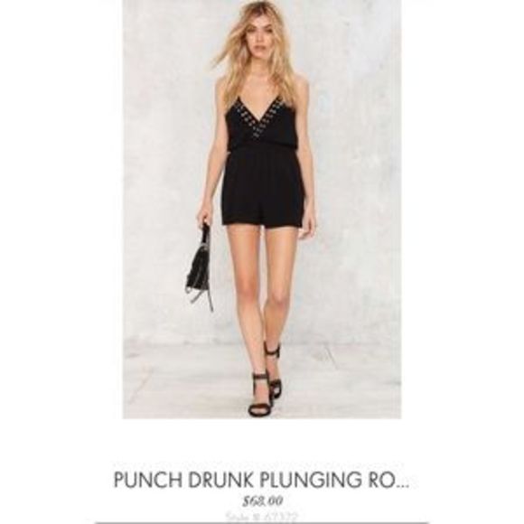 Eyelet Romper - Picture 4 of 4